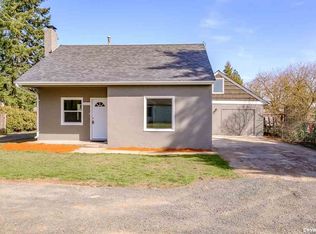 2155 Mountain View Ln, Lebanon, OR 97355