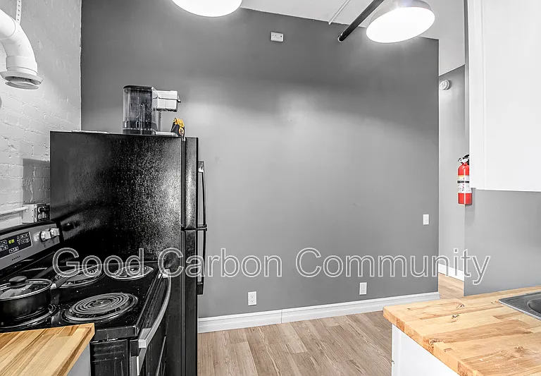 30 Water St #101 — Photo 7