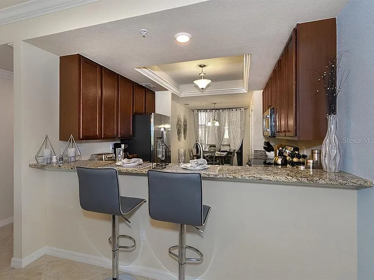5528 Palmer Cir #105 — Photo 16