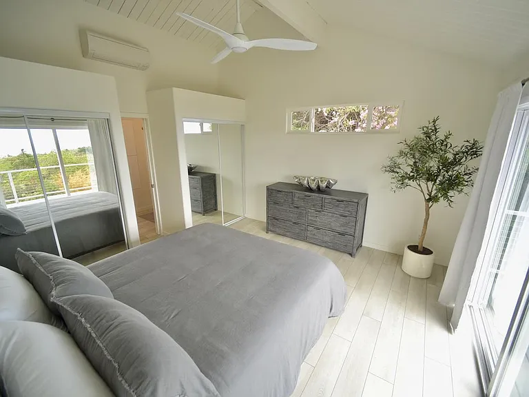 main bedroom upstairs