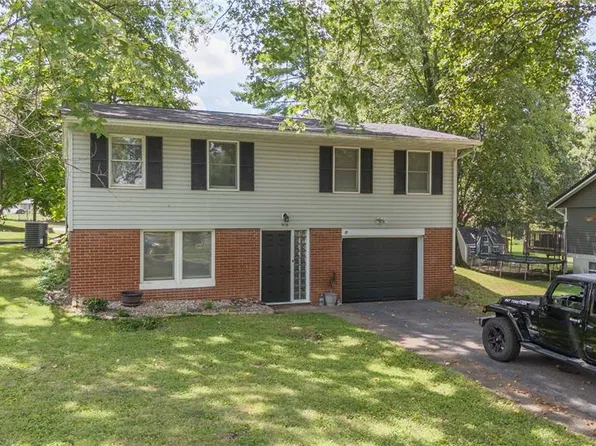 605 N Sunflower St, Vandalia, IL 62471