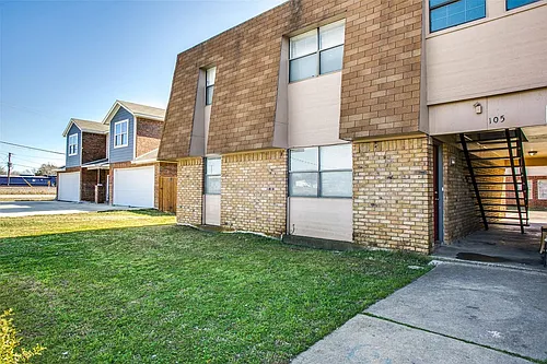 105 Peach St #A Photo 1