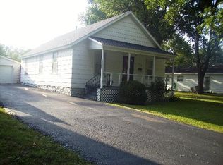 809 S Ashby Ave, Chanute, KS 66720
