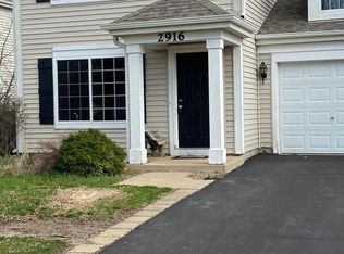 2916 Meadowview Ln, Montgomery, IL 60538