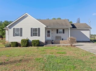 14 Hazelwood Ln, Winchester, TN 37398