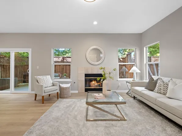 105 Chalet Woods Cir, Campbell, CA 95008