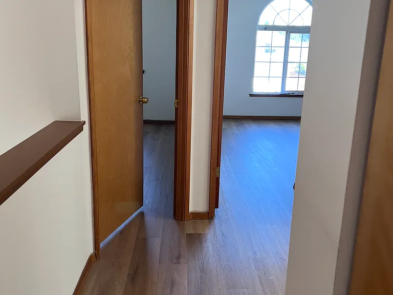 5008 38th Street Ct NE — Photo 2