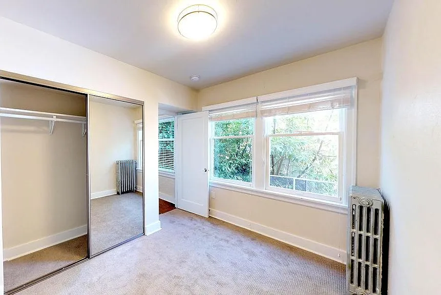 2 bed, 760 sqft, $2,350 — Photo 4