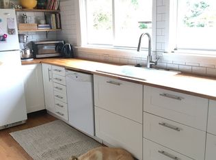 546 7th St, Springfield, OR 97477