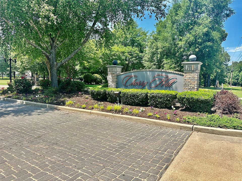 1st image of 0 Autumn Creek Cir
