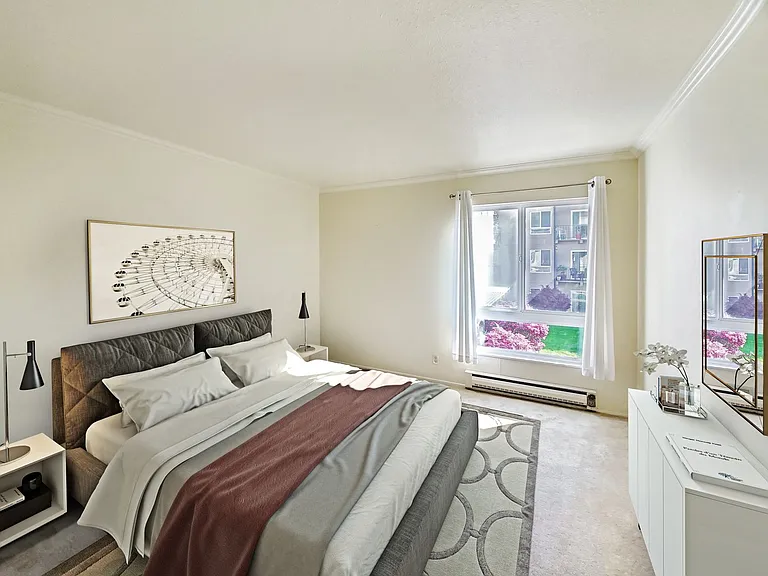 847 N Humboldt St #315 — Photo 2