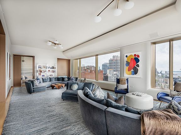 4th image of 551 W 21st St #12A