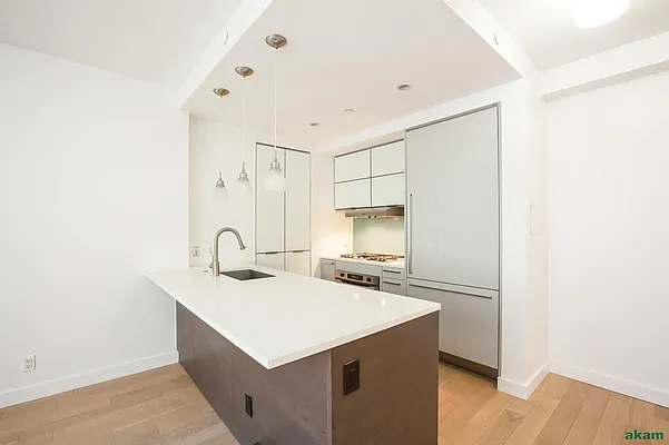 Rented by Akam Sales and Brokerage | media 15