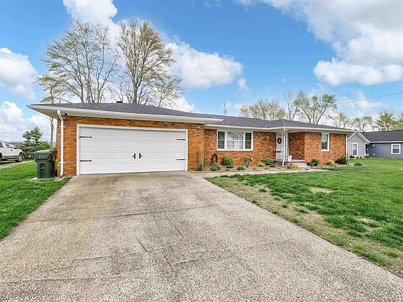 3rd image of 1250 Riverview Dr