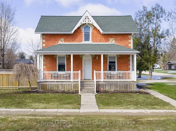 263 King St, North Huron, ON N0M 1H0