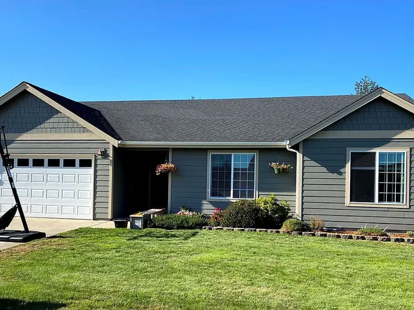 1009 SW 2nd St, Warrenton, OR 97146