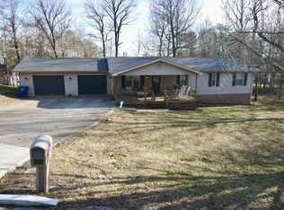 394 Melanie Ln, Somerset, KY 42503