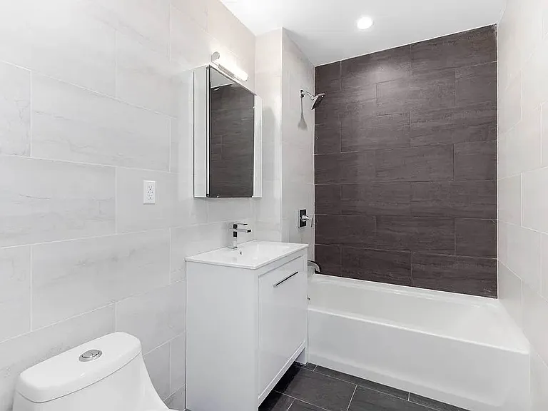 407 E 117th St #1A — Photo 7
