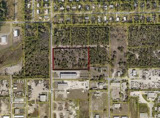 S Elm St, Labelle, FL 33935