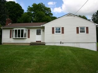 166 North St, Ridgefield, CT 06877