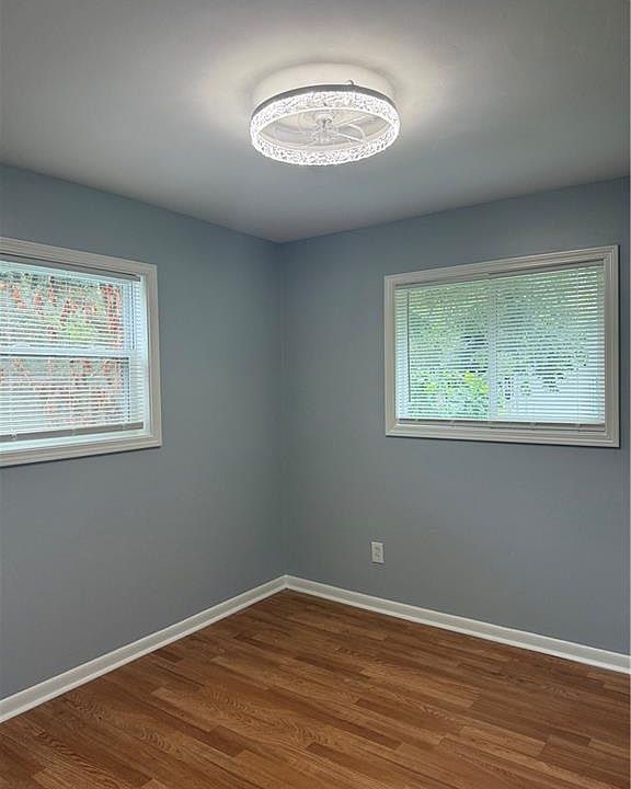 1st image of 1086 Jolly Ave #11