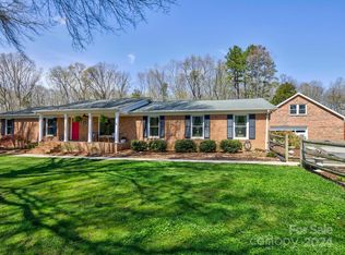 9718 Heritage Ln, Indian Trail, NC 28079