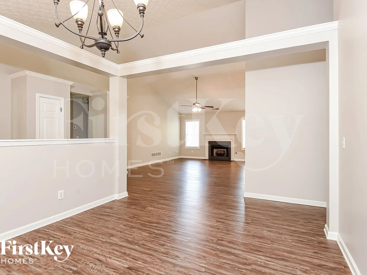 4 bed, 3.0 bath, 2700 sqft, $2,650 — Photo 4