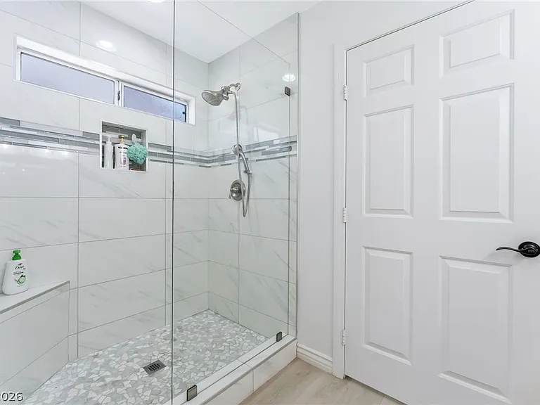 3404 Wexford Ln #101 — Photo 17