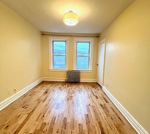 3rd image of 30-32 48th St Unit 2
