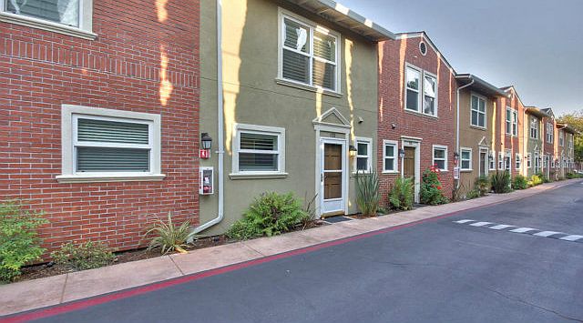 1st image of 857 Carlisle Way APT 123