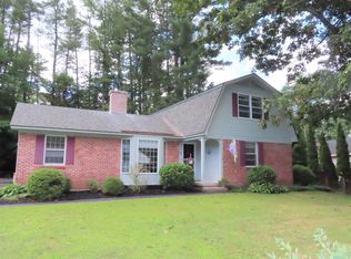 17 Leahy Rd, Keene, NH 03431