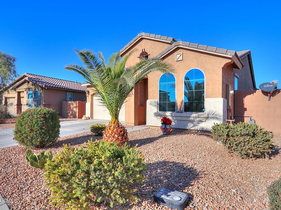 1st image of 41176 W Elm Dr