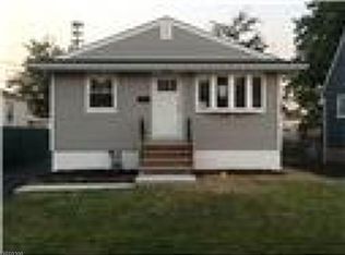 916 Essex Ave, Linden, NJ 07036