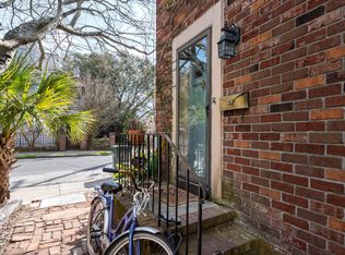 180 Queen St APT A, Charleston, SC 29401