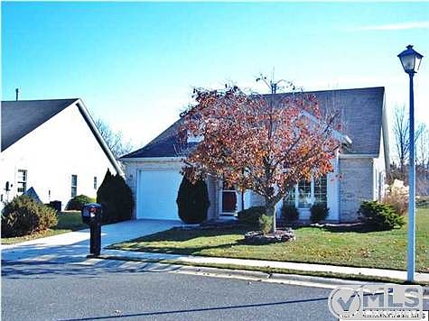 1st image of 2225 S Chanticleer Ct