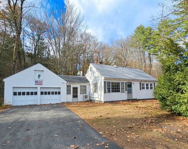 1555 W River Road, Dummerston, VT, 05301