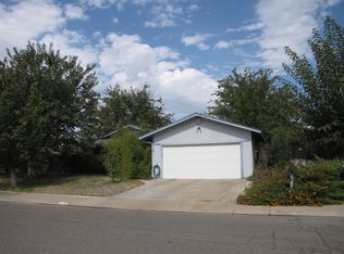 1549 Langston Dr, Newman, CA 95360