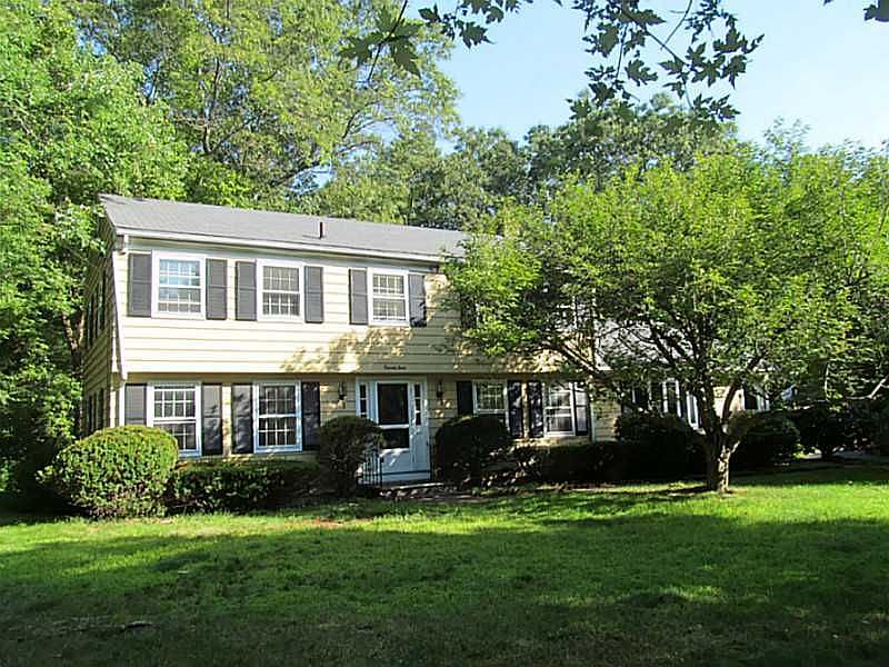 2nd image of 24 Ivy Ct
