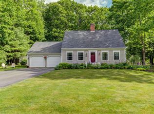 4 Ryefield Dr, Scarborough, ME 04074