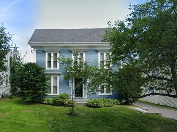 23 Mechanic St #1, Bucksport, ME 04416