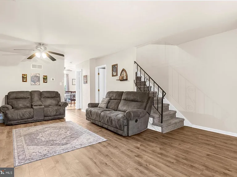 1802 Walnut Ridge Est — Photo 6