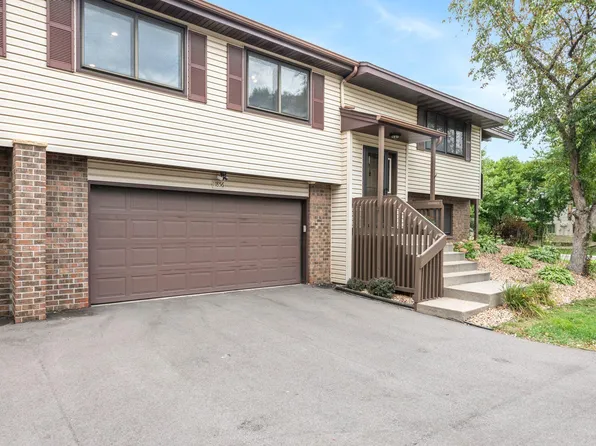 11856 Undercliff St NW, Coon Rapids, MN 55433