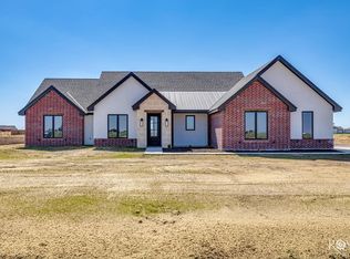 8421 Windmill Rd, Wall, TX 76905