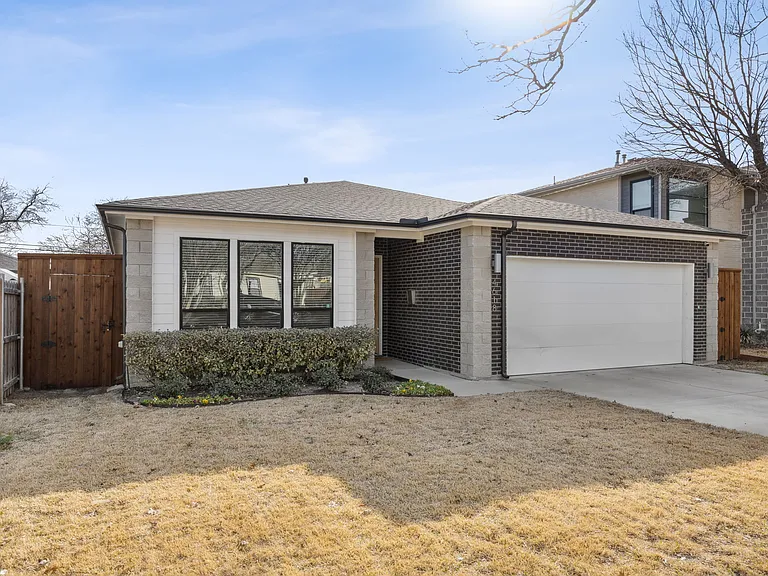 4618 Newmore Ave — Photo 2