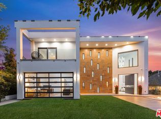 12443 W Sunset Blvd, Los Angeles, CA 90049