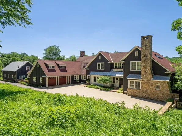 9350 Forest Rd, Cannon Falls, MN 55009