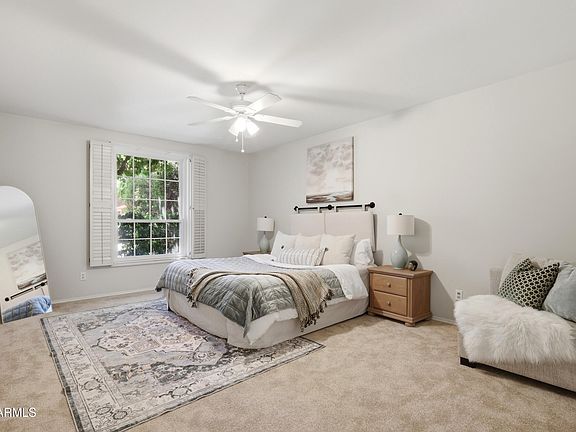 4th image of 133 E PALM Lane #A