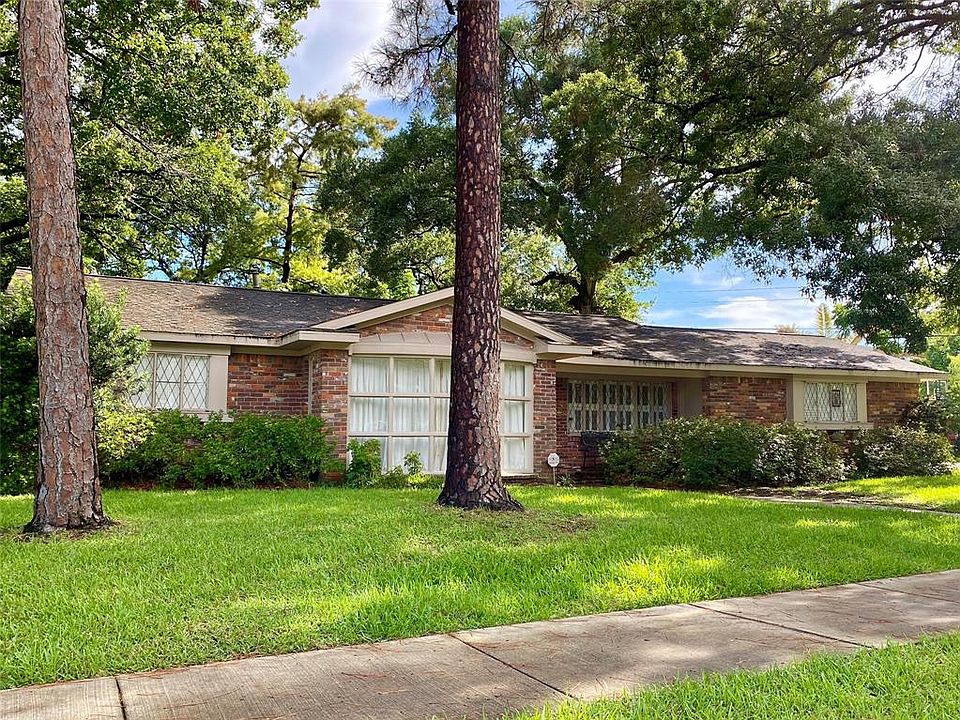 1st image of 3819 Latma Dr