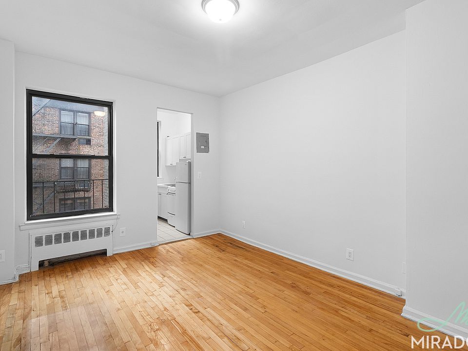 1st image of 432 E 89th St APT 3D