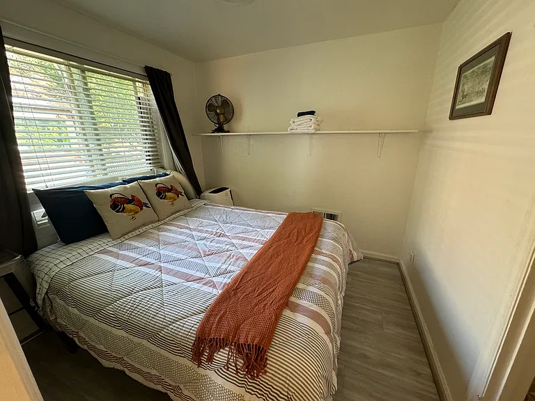 1520 G St #2 — Photo 8